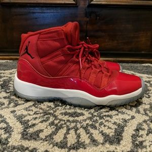 Jordan 11 Concord Retro Red